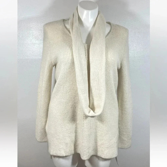 NWT Liz Claiborne Women’s Pointelle V-Neck Cream Sweater with Scarf Size XL - Picture 2 of 8